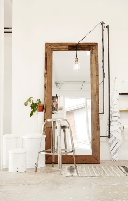 Miroir en bois de pin recyclé - 210 cm
