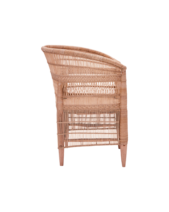 Chaise en rotin avec accoudoir