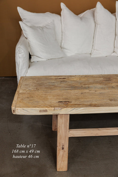 Table basse en bois d'orme recyclé - pièces uniques