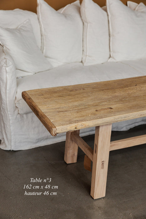 Table basse en bois d'orme recyclé - pièces uniques