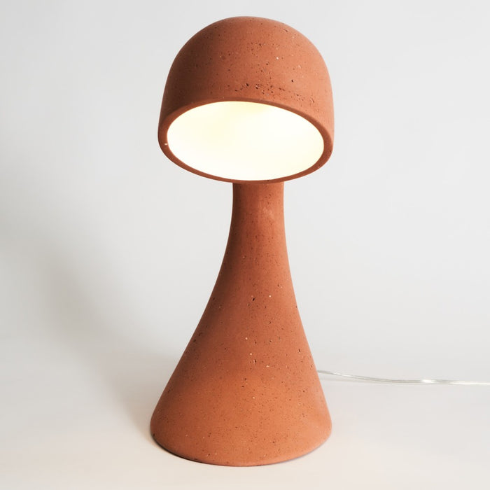 Lampe Invider à poser en papier journal recyclé et plâtre - 6 couleurs et 2 tailles disponibles