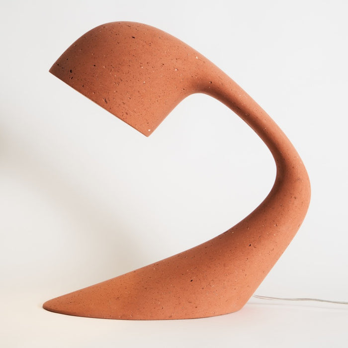 Lampe Invider à poser en papier journal recyclé et plâtre - 6 couleurs et 2 tailles disponibles