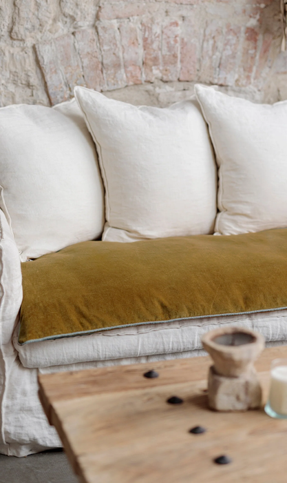 Sofa cover édredon en velours uni bourdon naturel - plusieurs couleurs disponibles